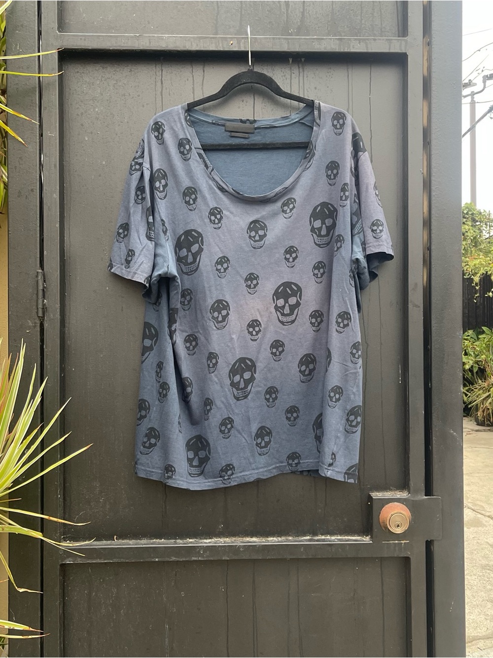 Alexander McQueen Vintage all Over Skull Print Scoop Neck Mens XXL Made in Italy